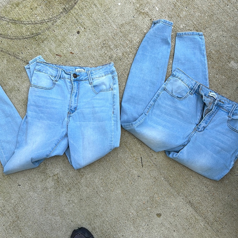 Jeans - Picture 4 of 5